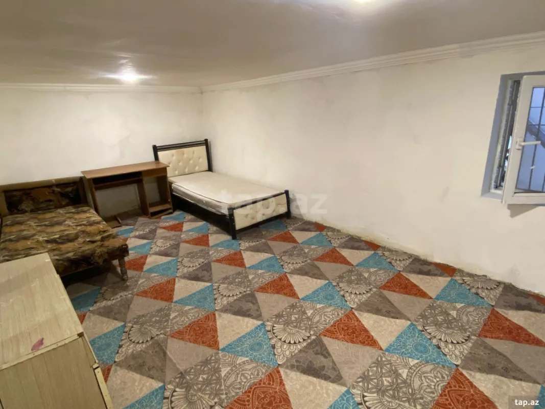 Kirayə verilir 3 otaqlı həyət evi