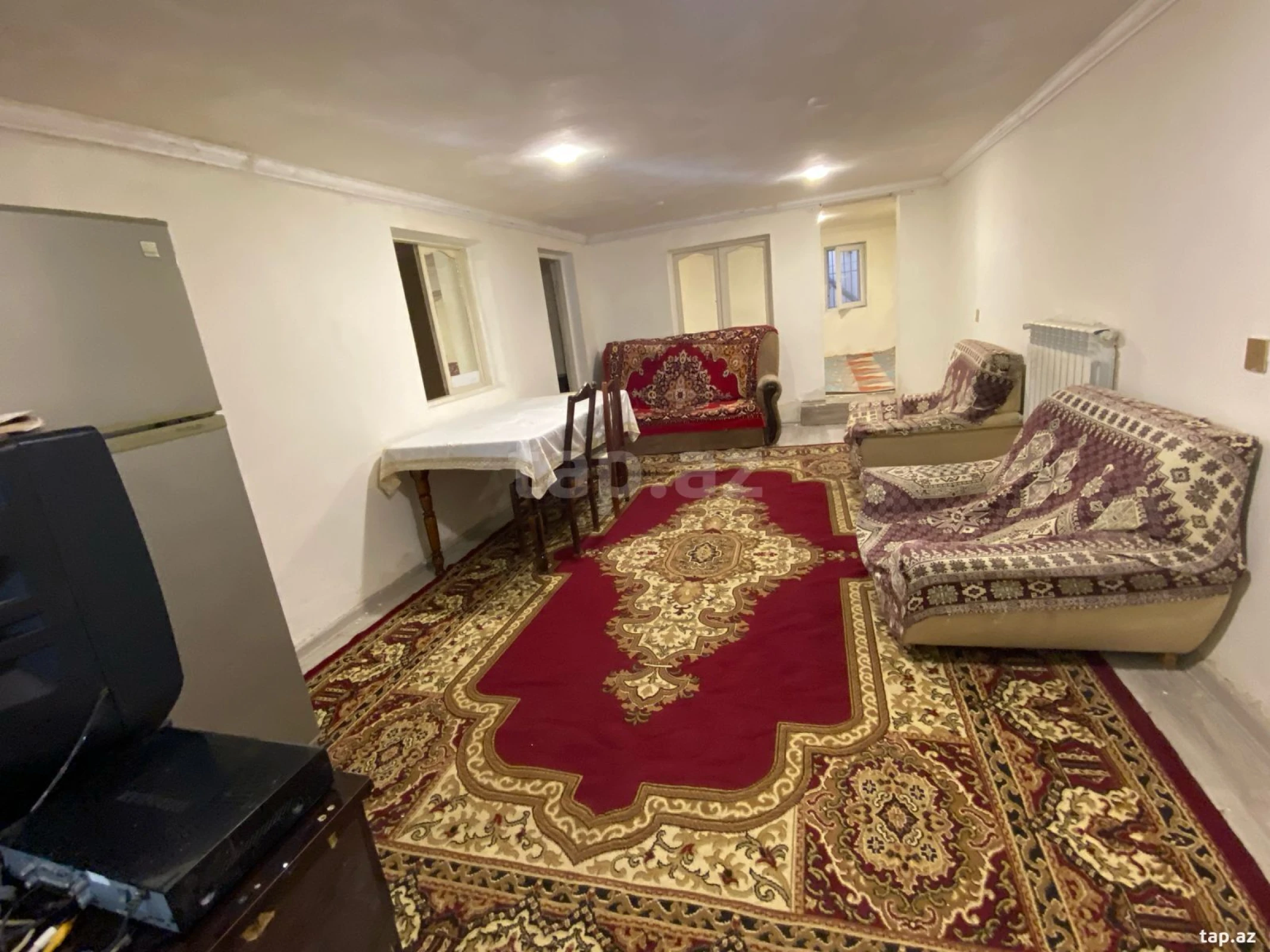 Kirayə verilir 3 otaqlı həyət evi