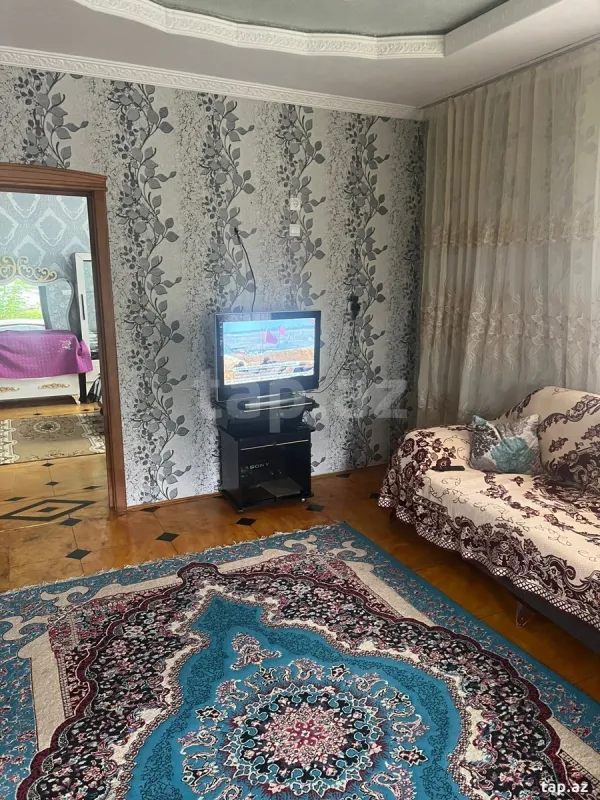 Kirayə verilir 3 otaqlı həyət evi 90 m²