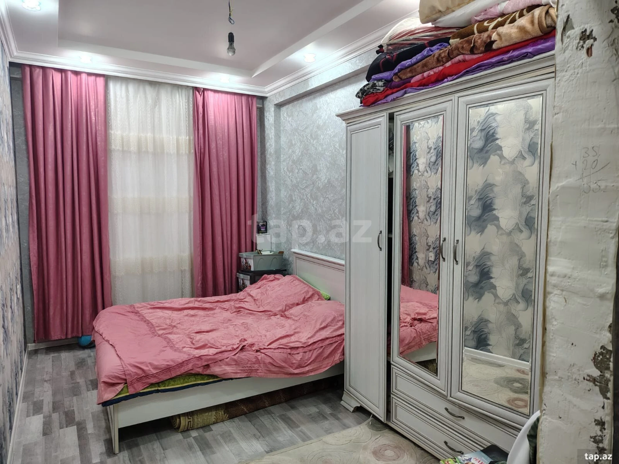 Satılır 2 otaqlı yeni tikili 78 m²