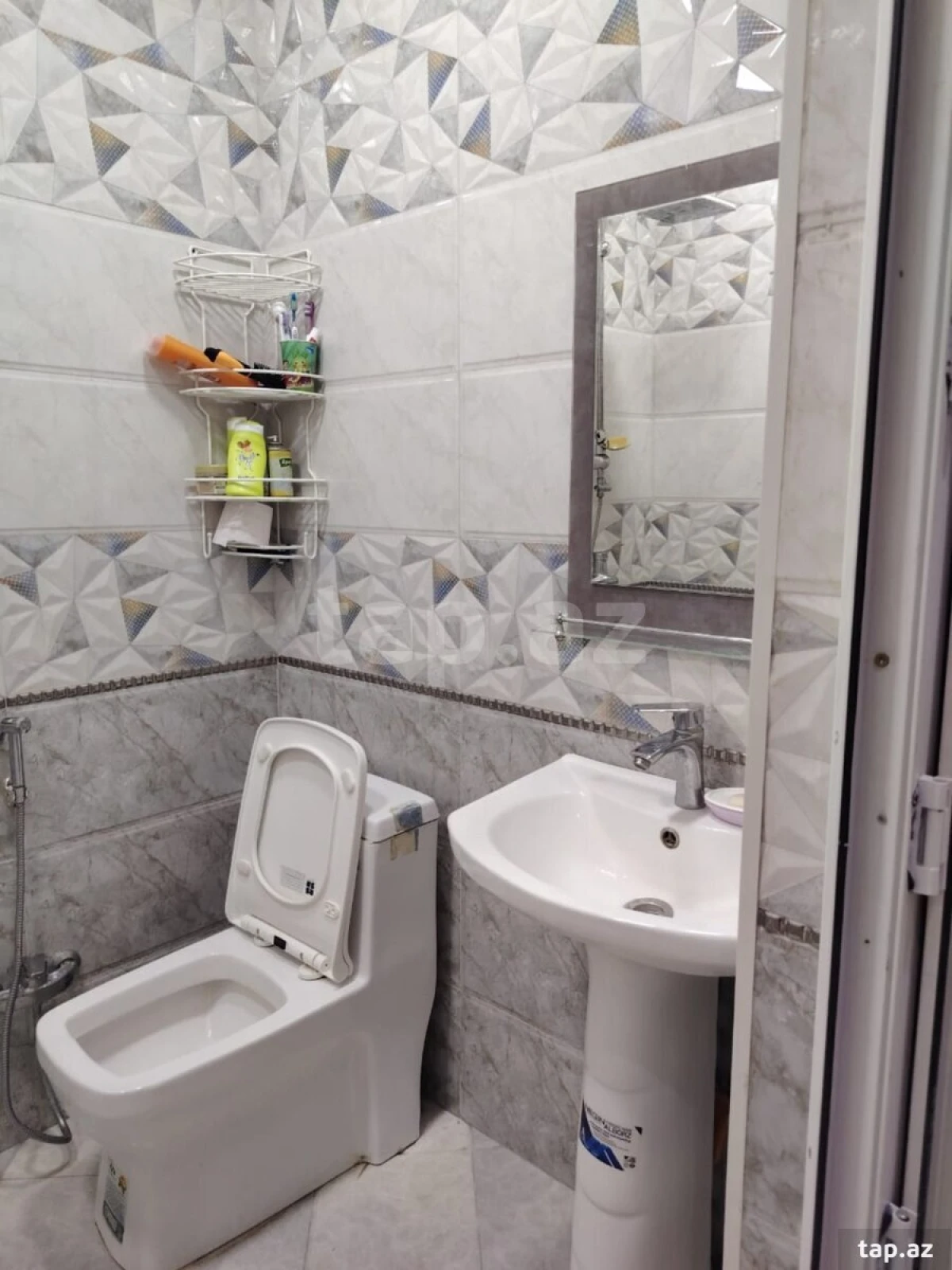 Satılır 2 otaqlı yeni tikili 78 m²