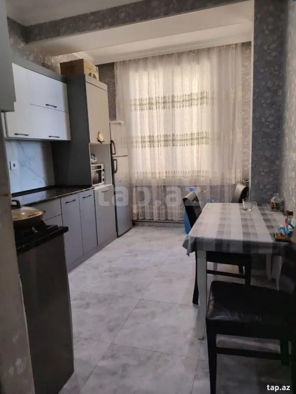 Satılır 2 otaqlı yeni tikili 78 m²