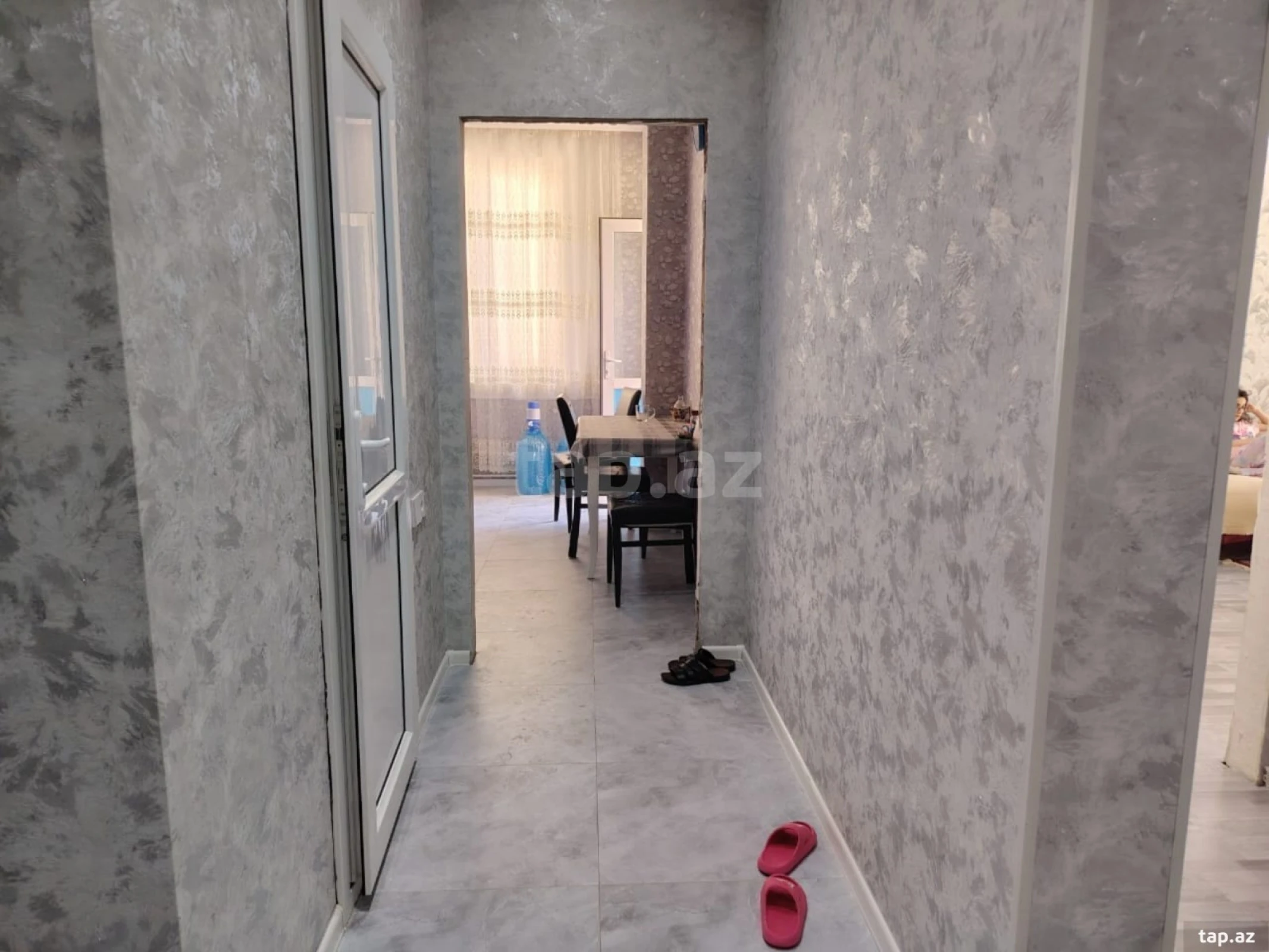 Satılır 2 otaqlı yeni tikili 78 m²