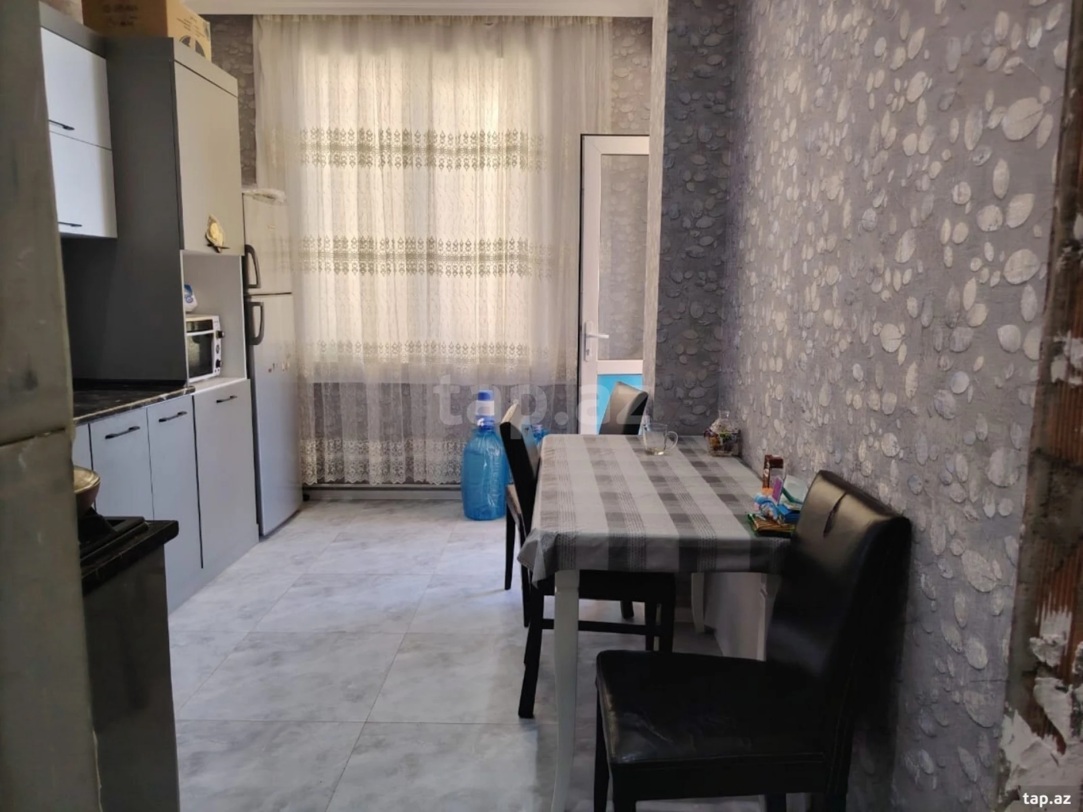 Satılır 2 otaqlı yeni tikili 78 m²