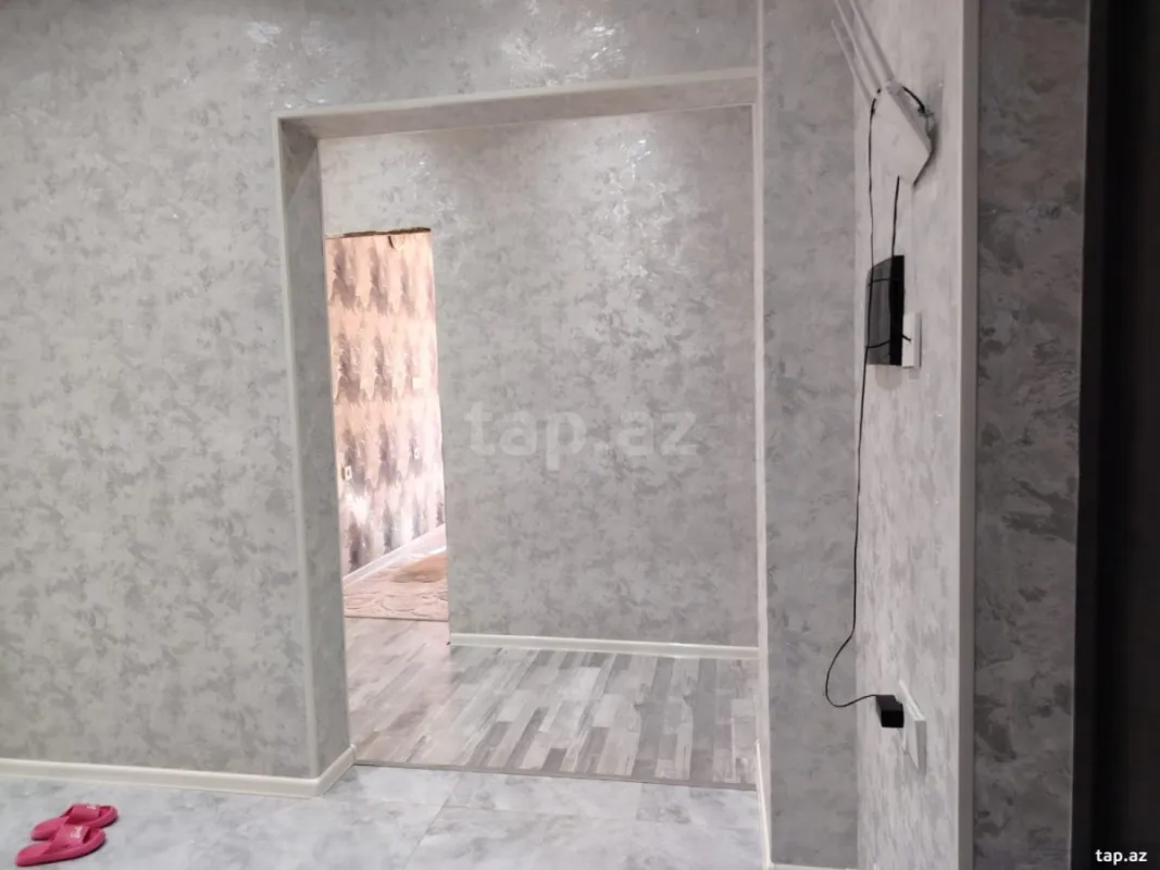 Satılır 2 otaqlı yeni tikili 78 m²