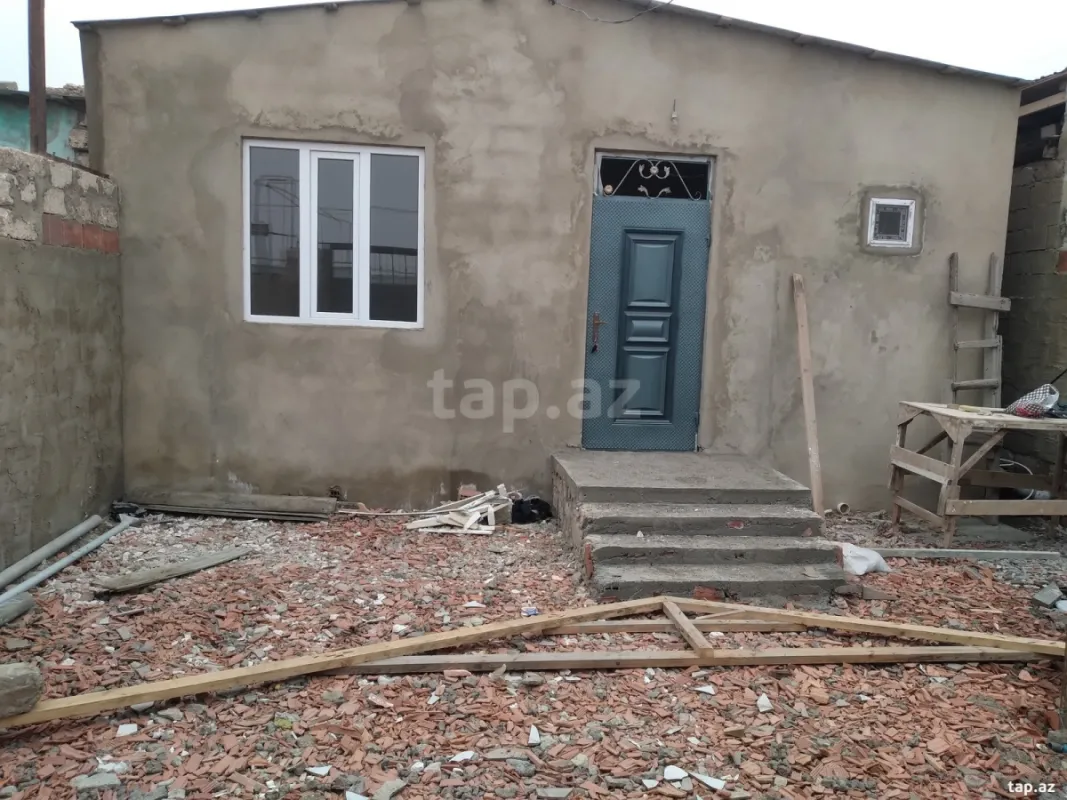 Satılır 4 otaqlı həyət evi 85 m²