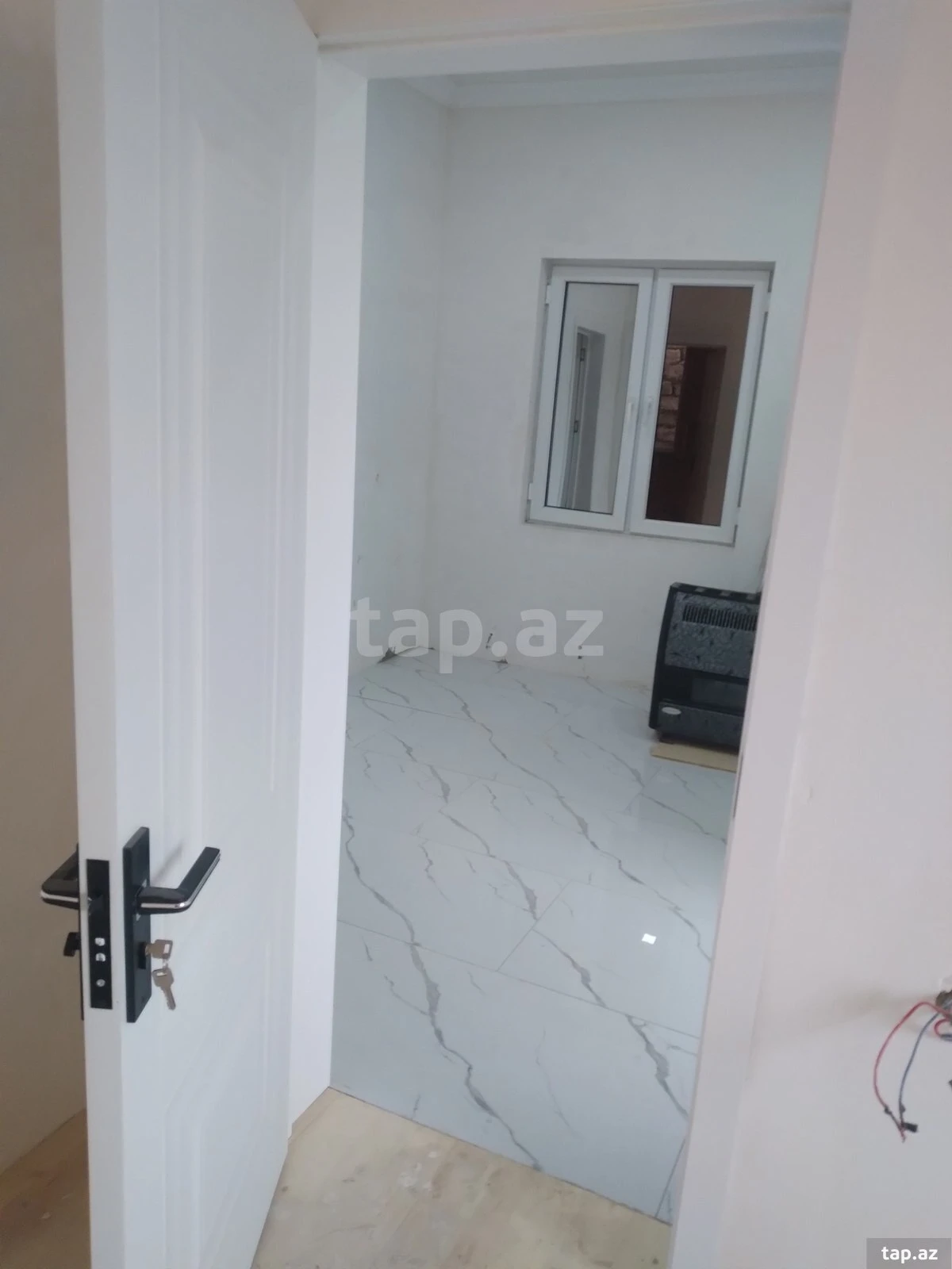 Satılır 4 otaqlı həyət evi 85 m²