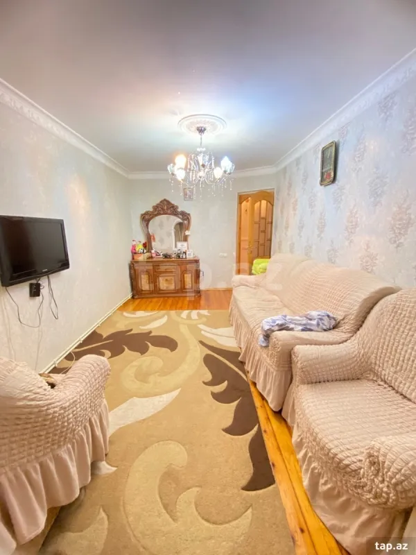 Satılır 3 otaqlı mənzil 60 m²