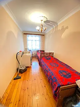 Satılır 3 otaqlı mənzil 60 m²