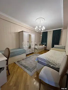 Kirayə verilir 3 otaqlı yeni tikili 125 m²