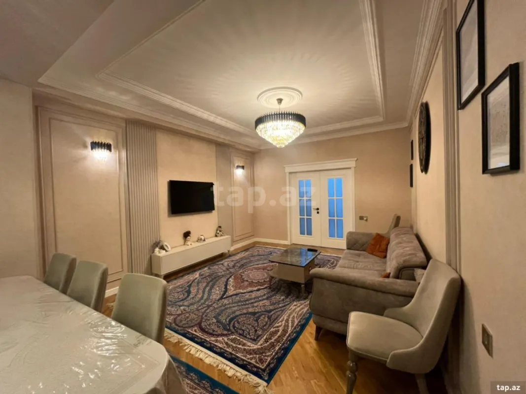 Kirayə verilir 3 otaqlı yeni tikili 125 m²