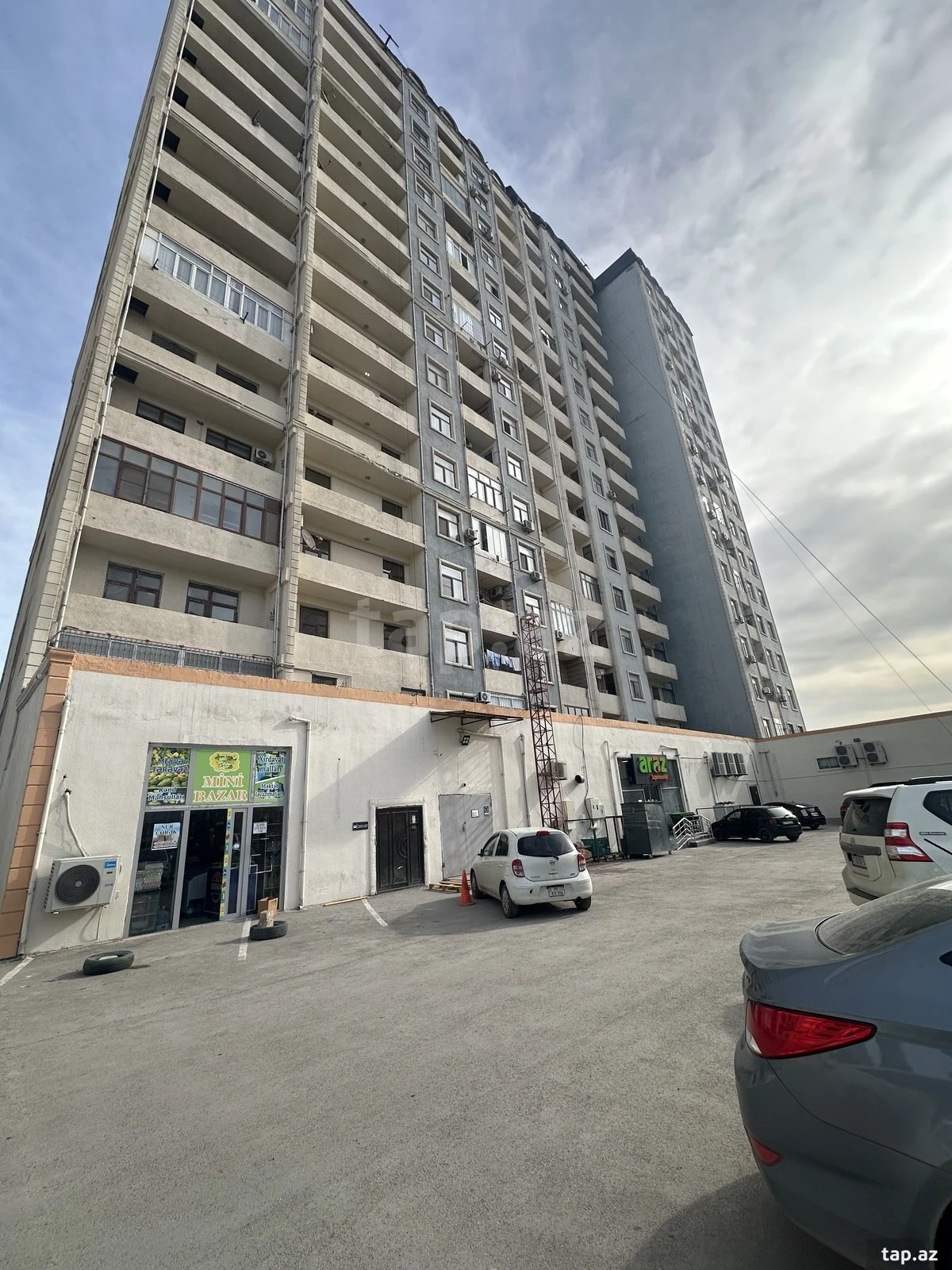 Satılır 2 otaqlı yeni tikili 56 m²