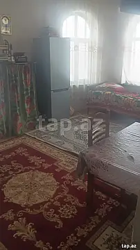 Satılır 6 otaqlı həyət evi 213 m²