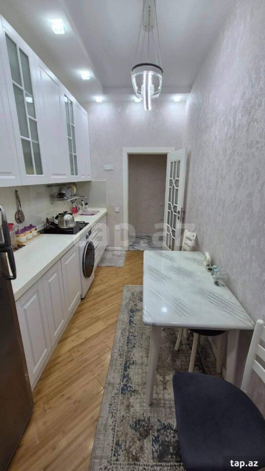 Satılır 3 otaqlı yeni tikili 82 m²