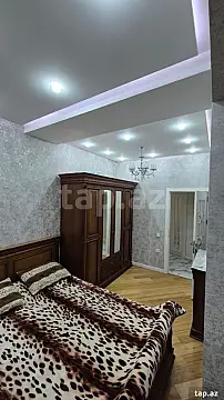 Satılır 3 otaqlı yeni tikili 82 m²