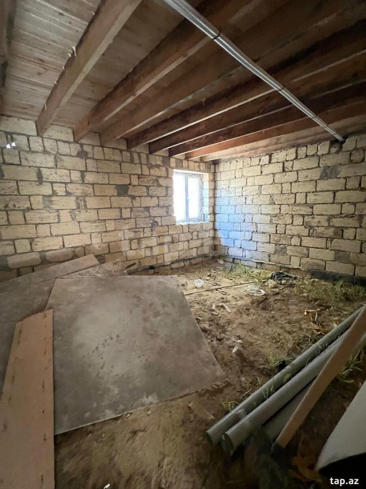 Satılır 3 otaqlı həyət evi