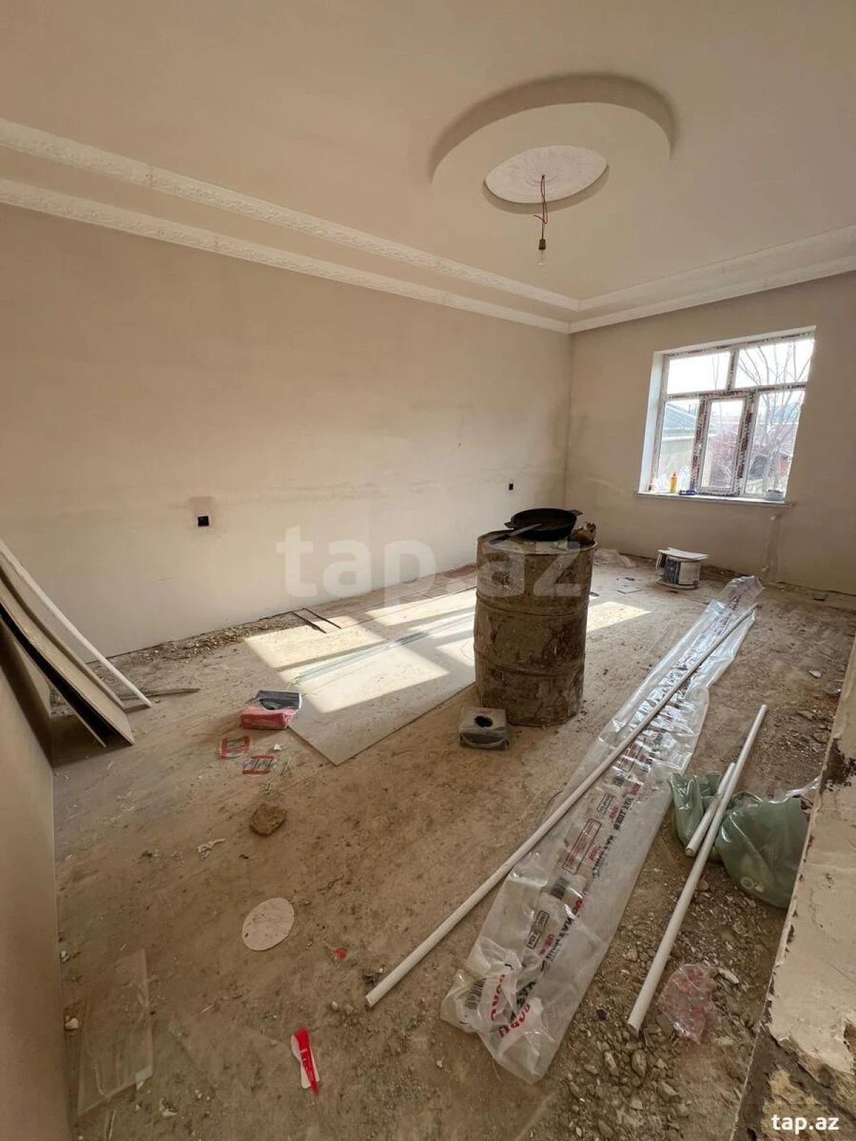 Satılır 3 otaqlı həyət evi