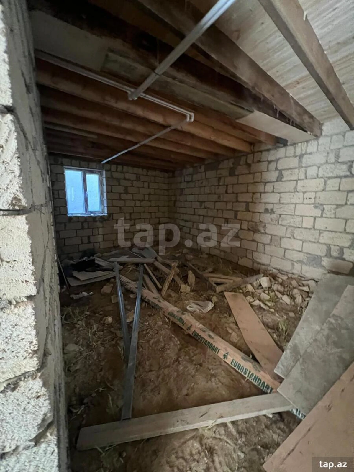 Satılır 3 otaqlı həyət evi