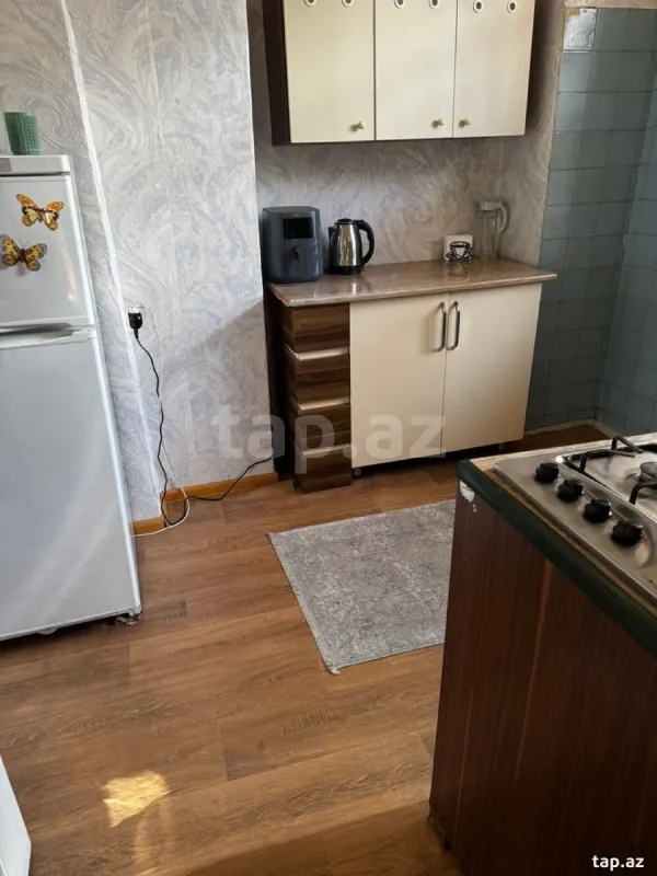 Kirayə verilir 3 otaqlı mənzil 70 m²