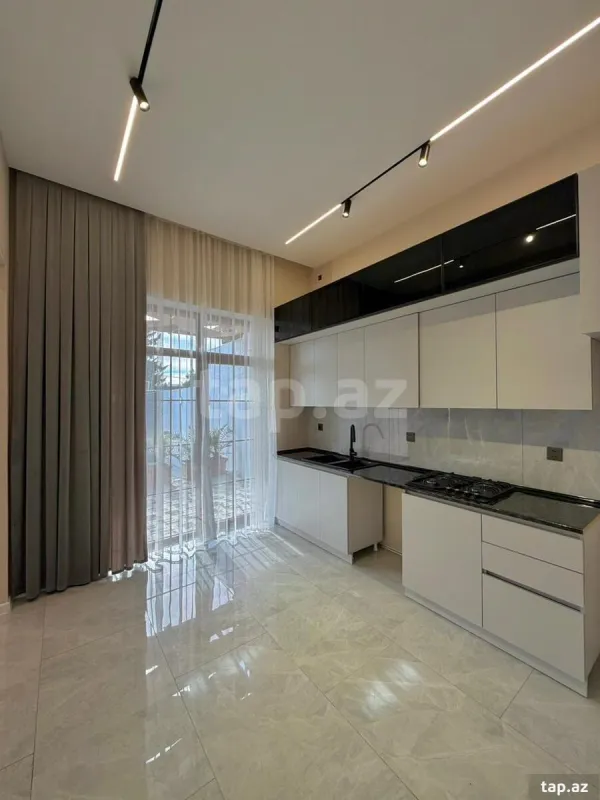 Satılır 3 otaqlı həyət evi