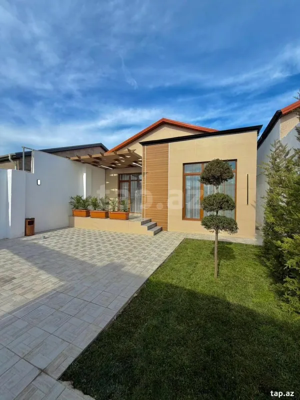 Satılır 3 otaqlı həyət evi