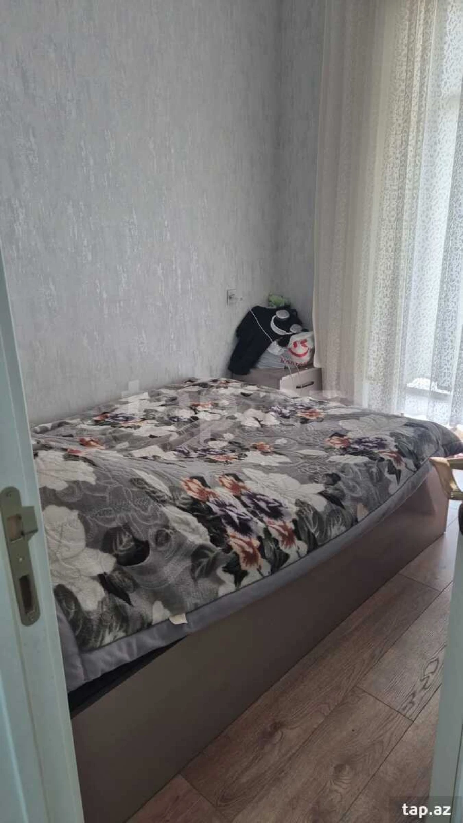 Kirayə verilir 2 otaqlı yeni tikili 50 m²