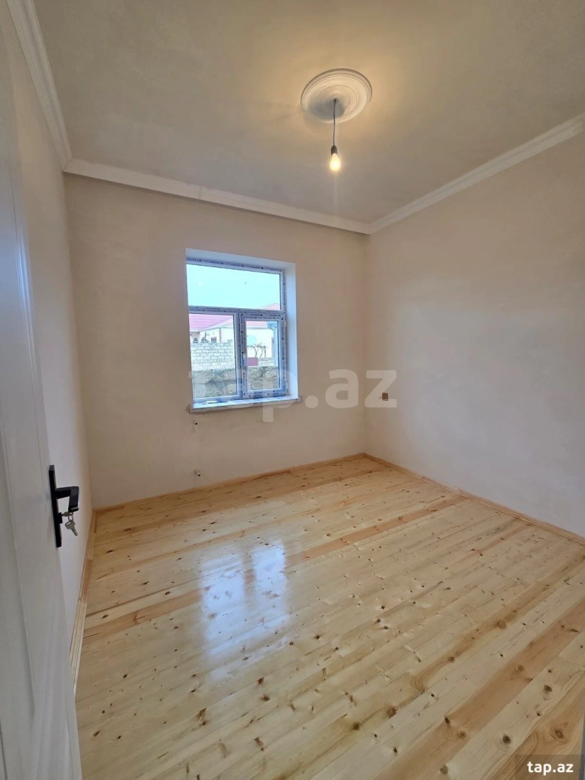 Satılır 3 otaqlı həyət evi 80 m²