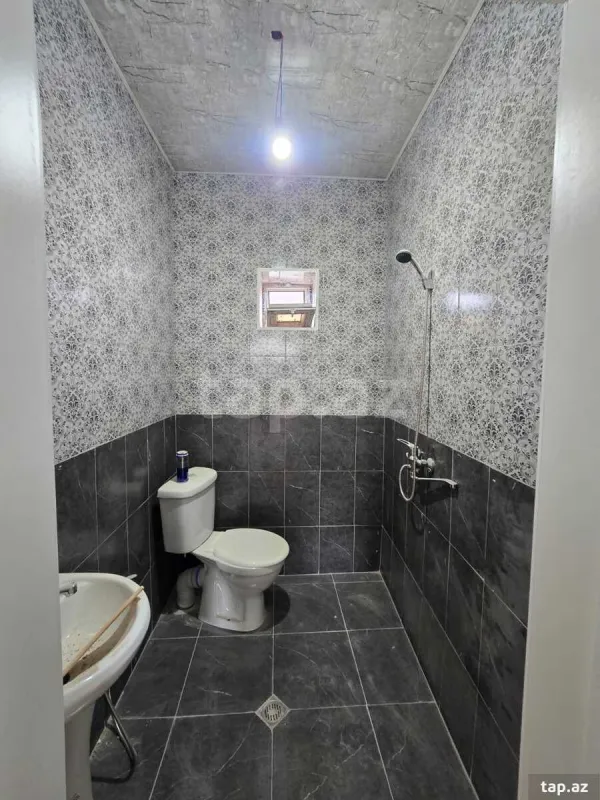 Satılır 3 otaqlı həyət evi