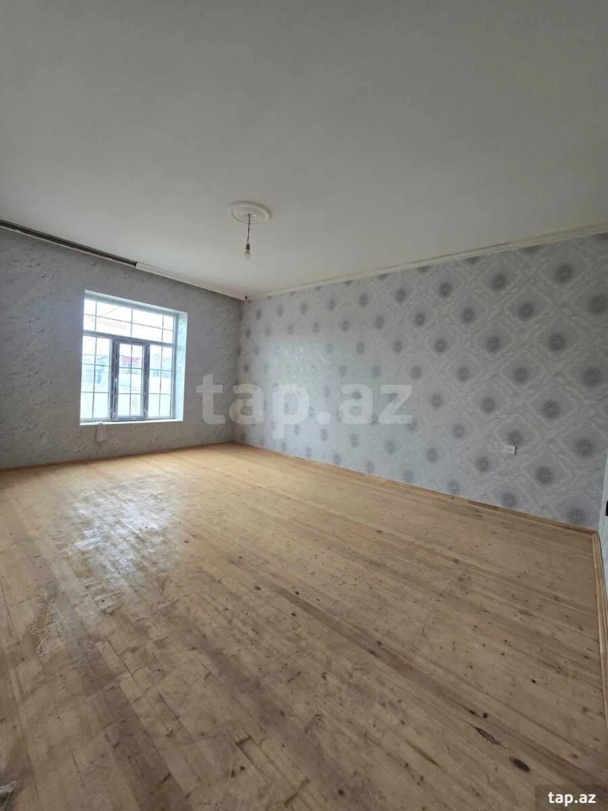 Satılır 3 otaqlı həyət evi