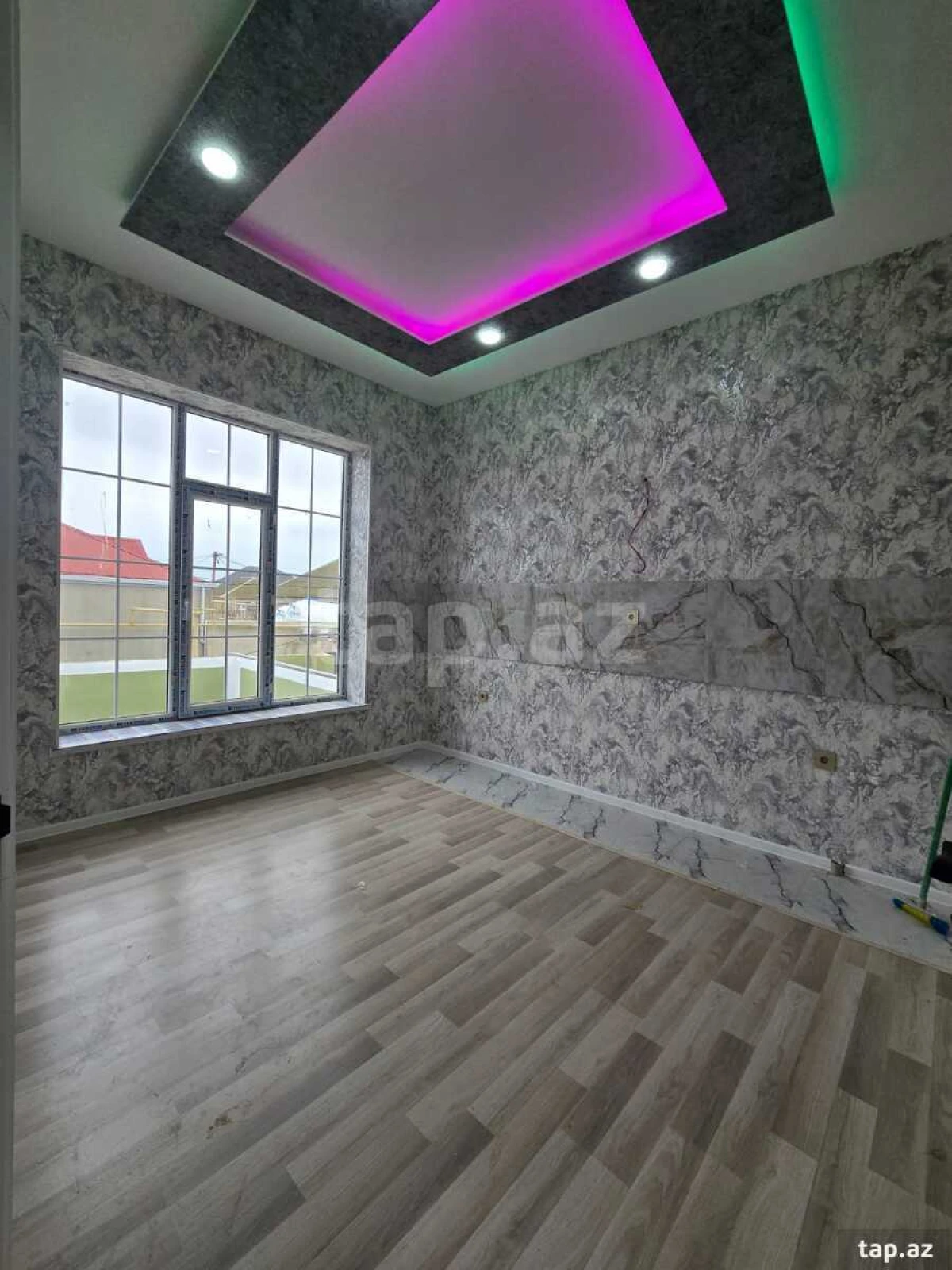 Satılır 4 otaqlı həyət evi 110 m²