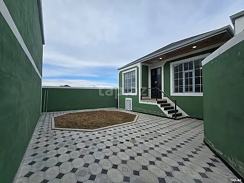Satılır 4 otaqlı həyət evi — Bakı, Binə 4 otaq
