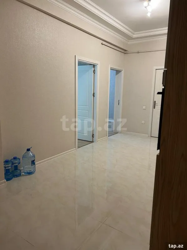 Satılır 2 otaqlı yeni tikili 81 m²