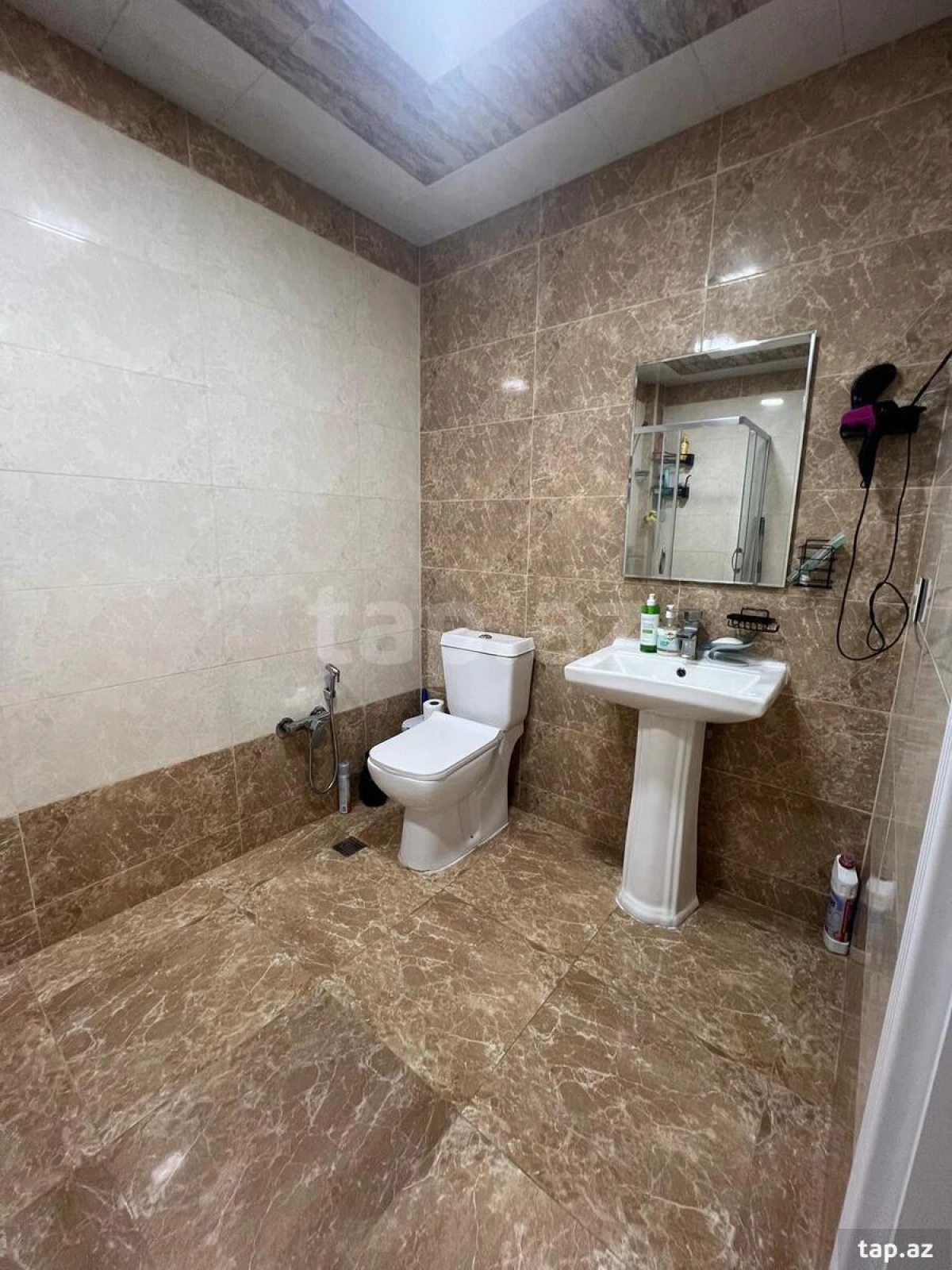 Satılır 2 otaqlı yeni tikili 81 m²