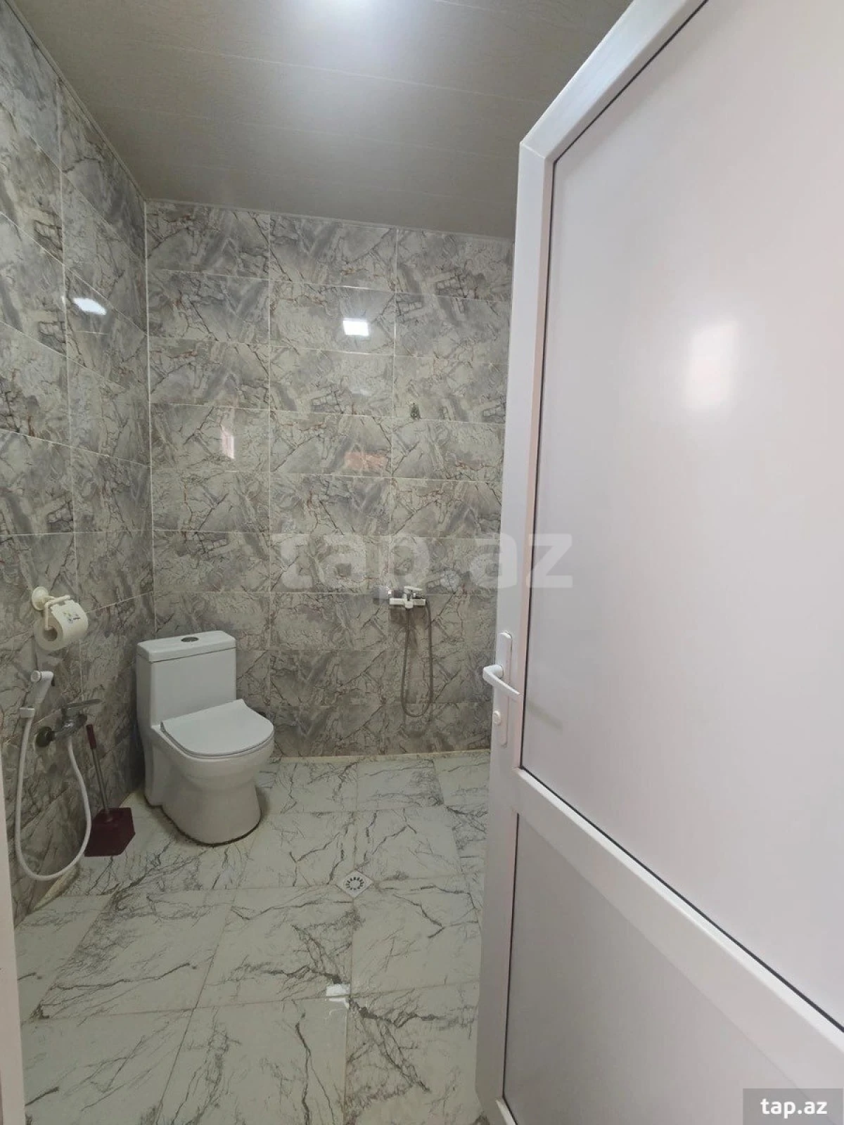 Satılır 3 otaqlı həyət evi