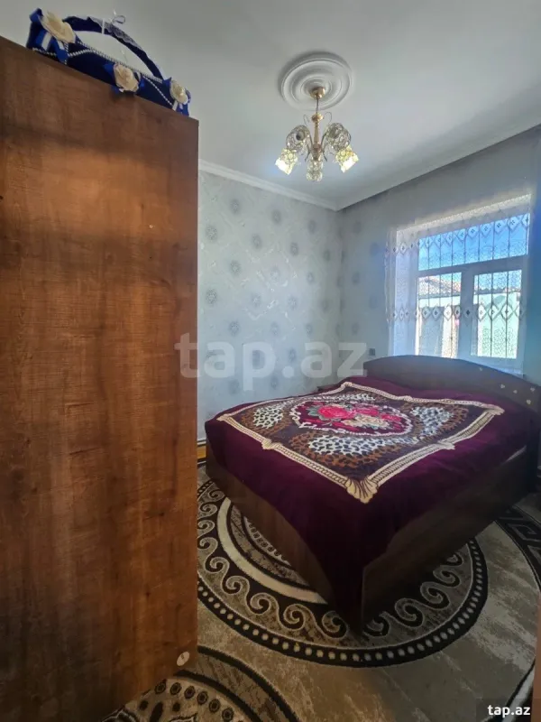 Satılır 3 otaqlı həyət evi