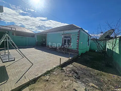 Satılır 3 otaqlı həyət evi