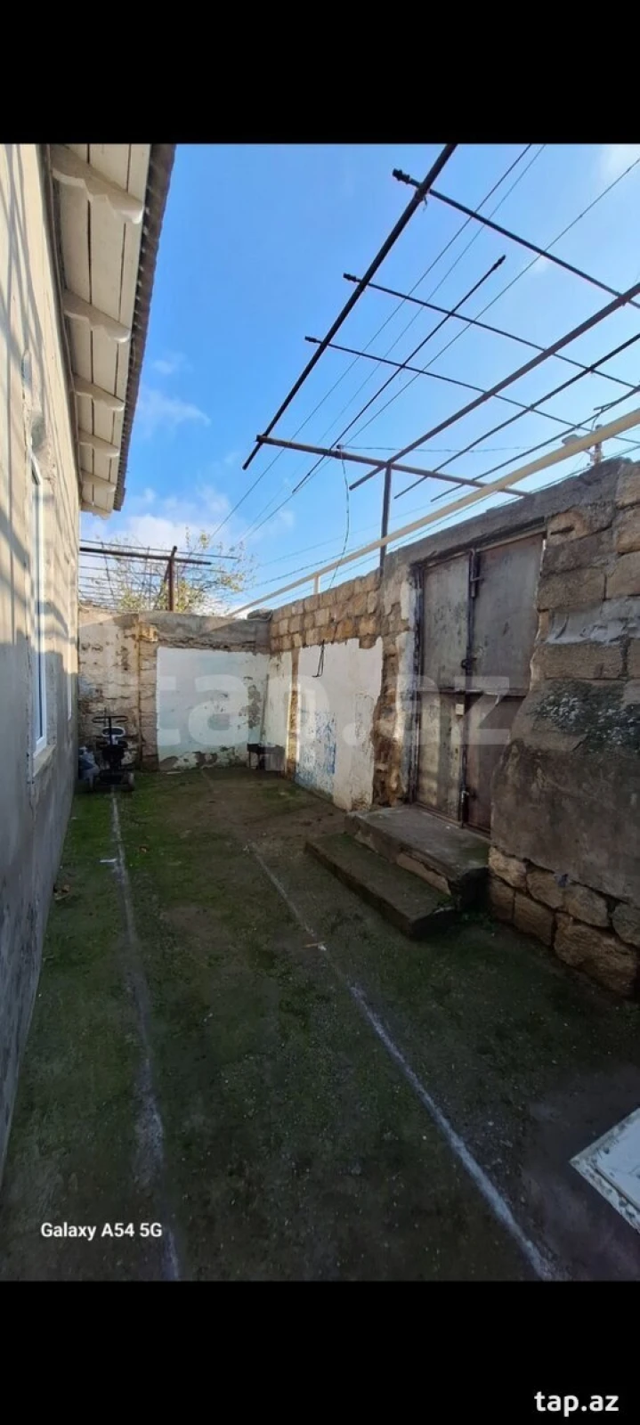 Satılır 2 otaqlı həyət evi