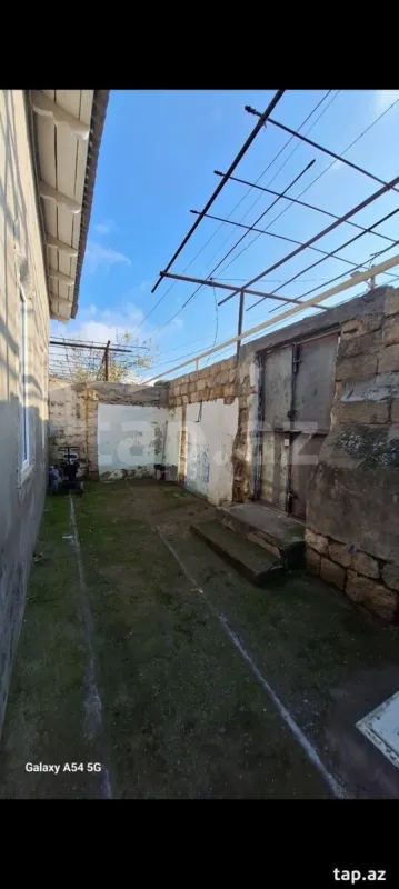 Satılır 2 otaqlı həyət evi