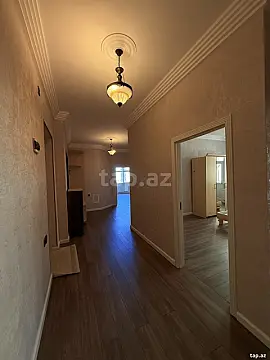 Satılır 3 otaqlı yeni tikili 120 m²