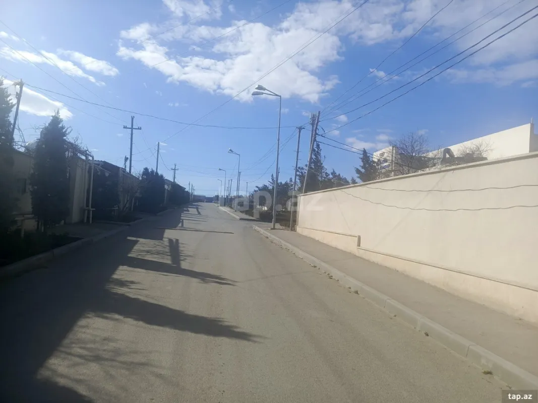 Satılır 3 otaqlı həyət evi