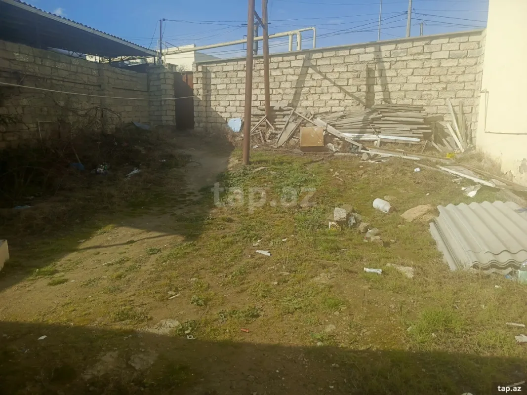 Satılır 3 otaqlı həyət evi