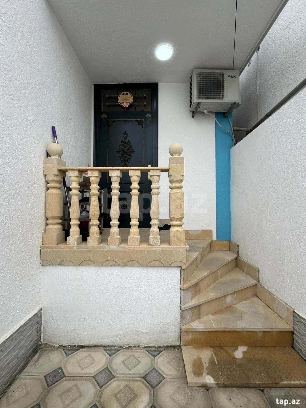 Satılır 2 otaqlı həyət evi