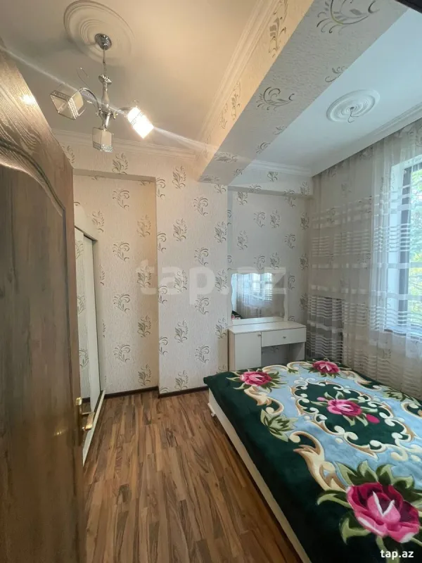 Kirayə verilir 2 otaqlı yeni tikili 60 m²