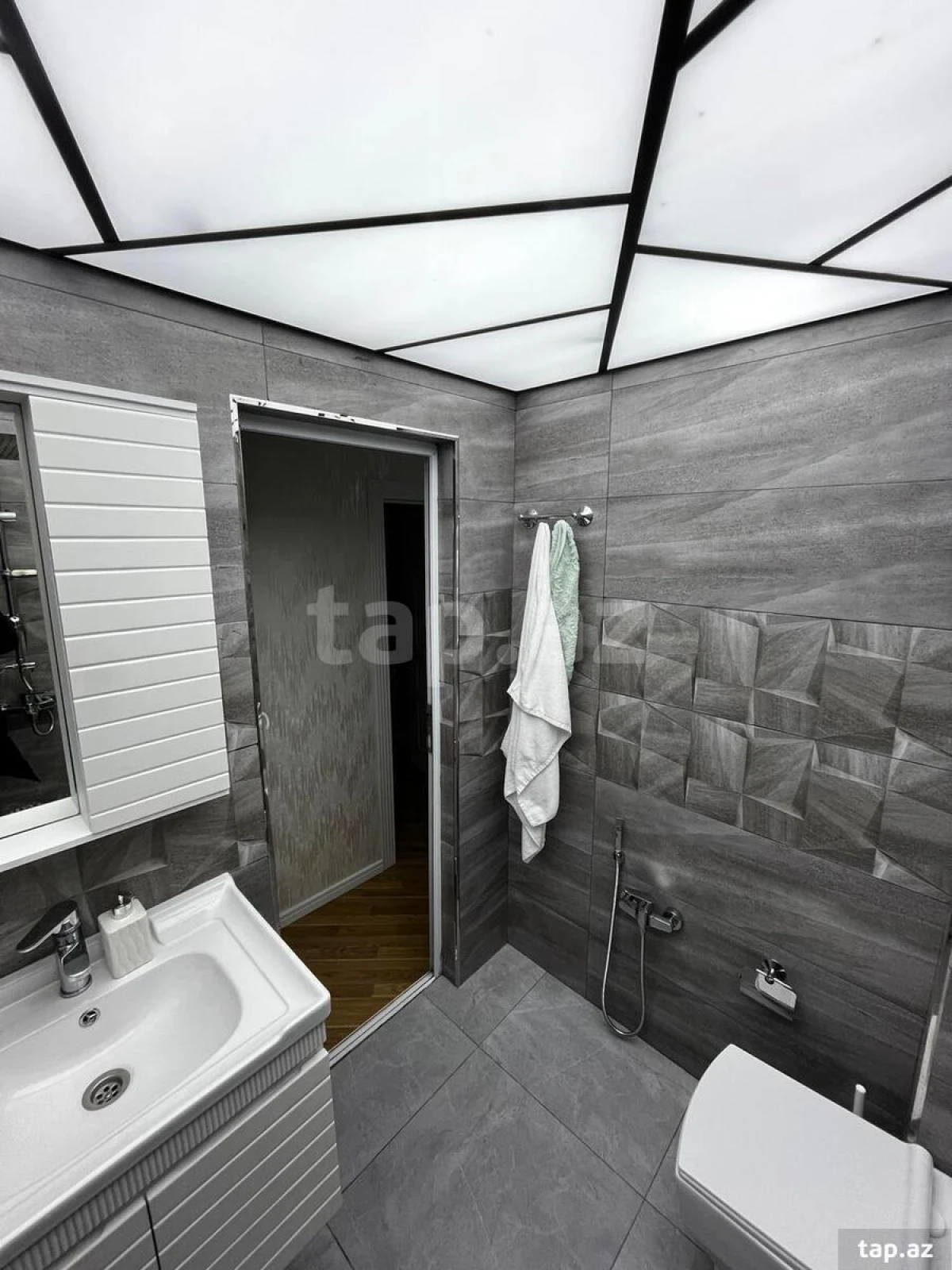 Kirayə verilir 1 otaqlı mənzil 40 m²