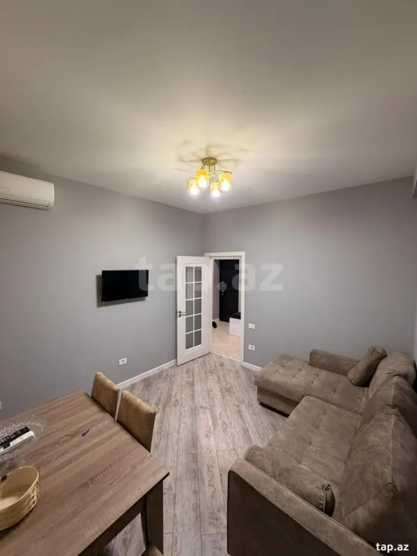 Kirayə verilir 2 otaqlı yeni tikili 70 m²