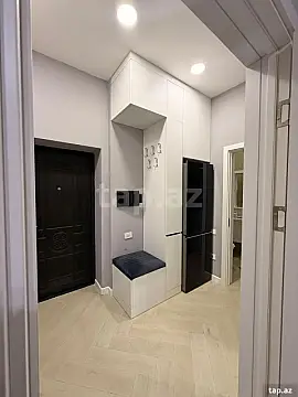 Kirayə verilir 2 otaqlı yeni tikili 70 m²