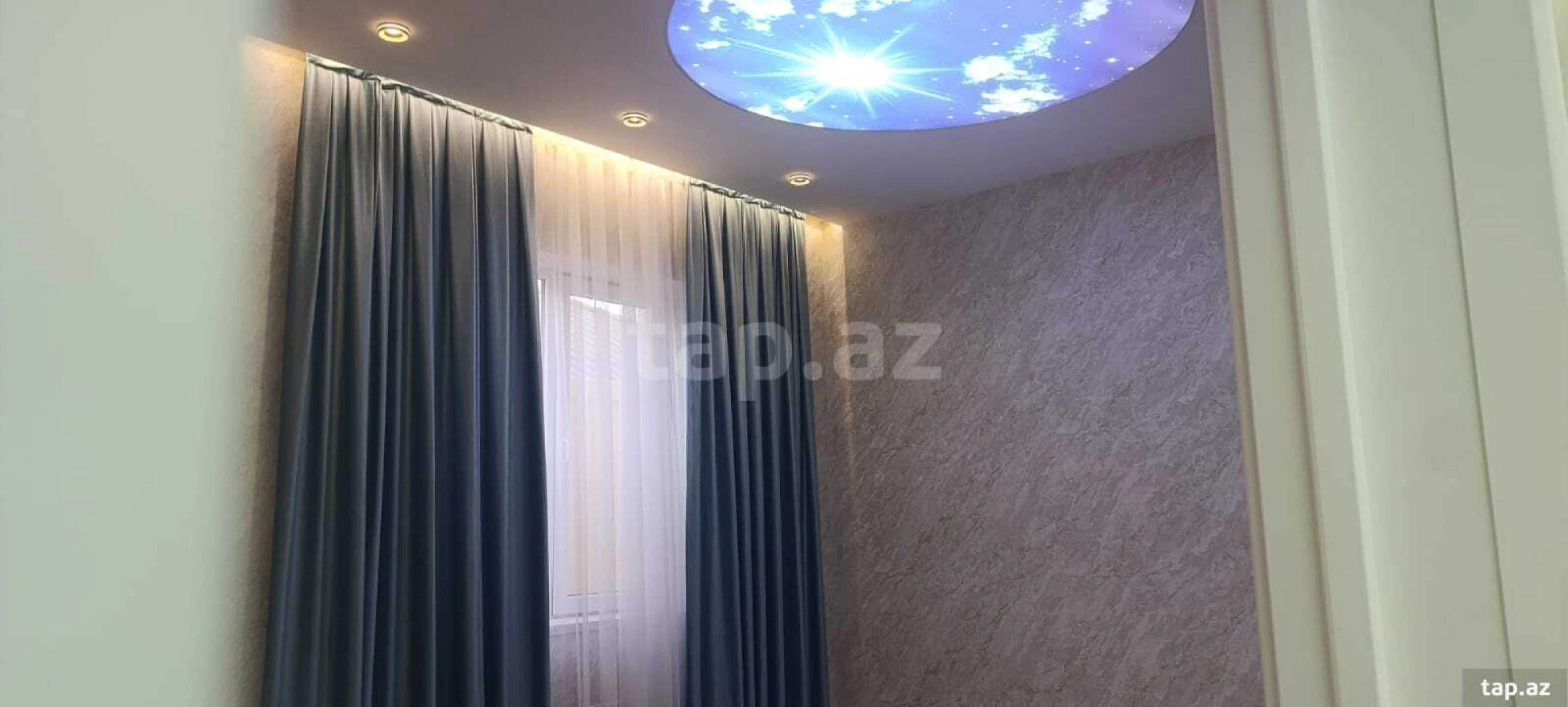 Satılır 6 otaqlı həyət evi