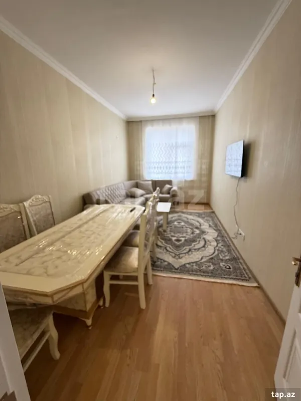 Kirayə verilir 3 otaqlı yeni tikili 85 m²