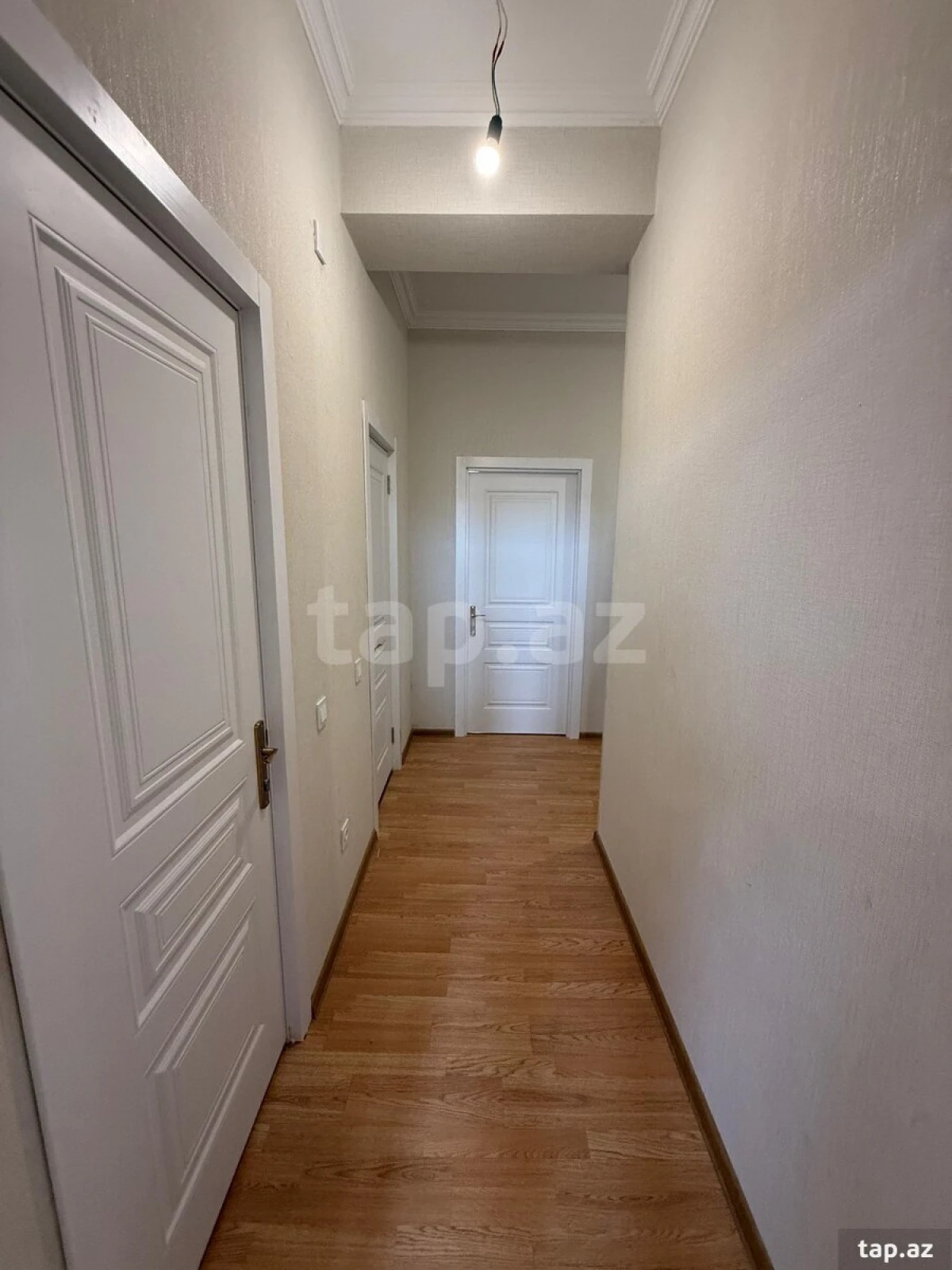 Kirayə verilir 3 otaqlı yeni tikili 85 m²