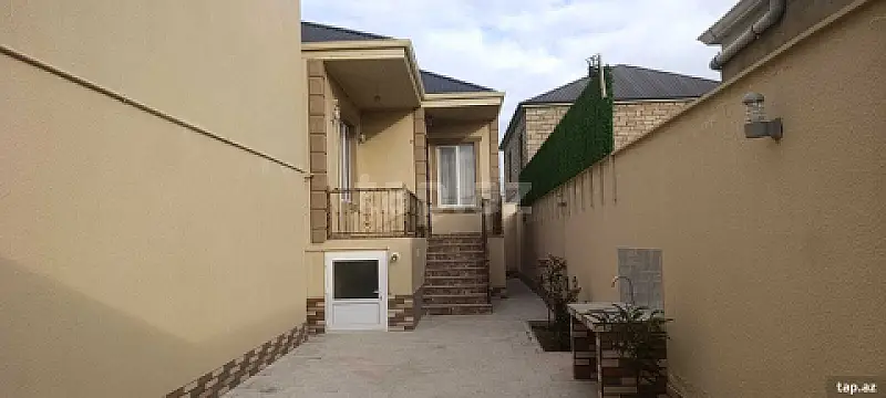 Satılır 4 otaqlı həyət evi — Bakı, Sabunçu 4 otaq